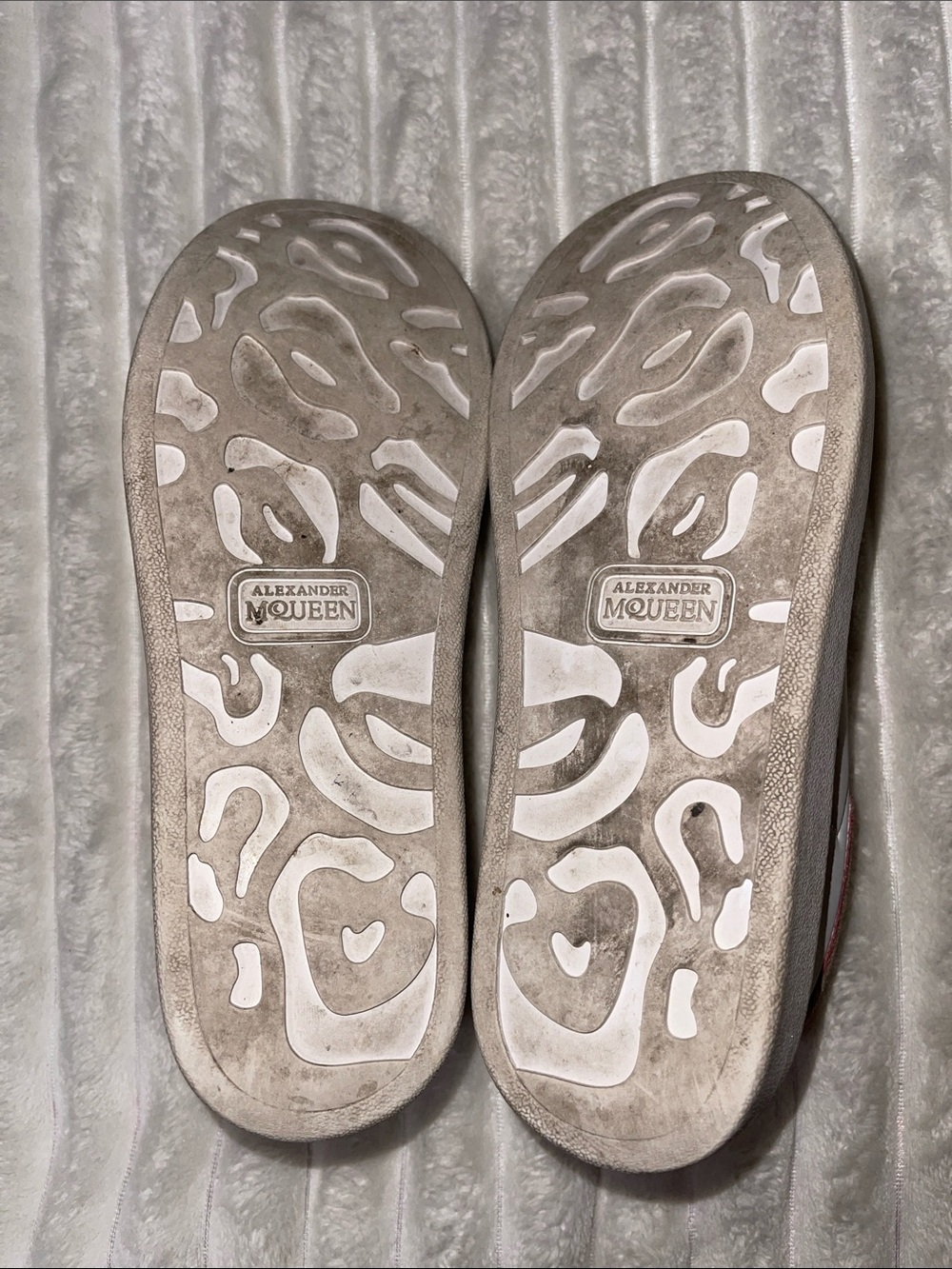 Alexander McQueen Oversized Sneakers | Size 37 - Picture 13 of 13